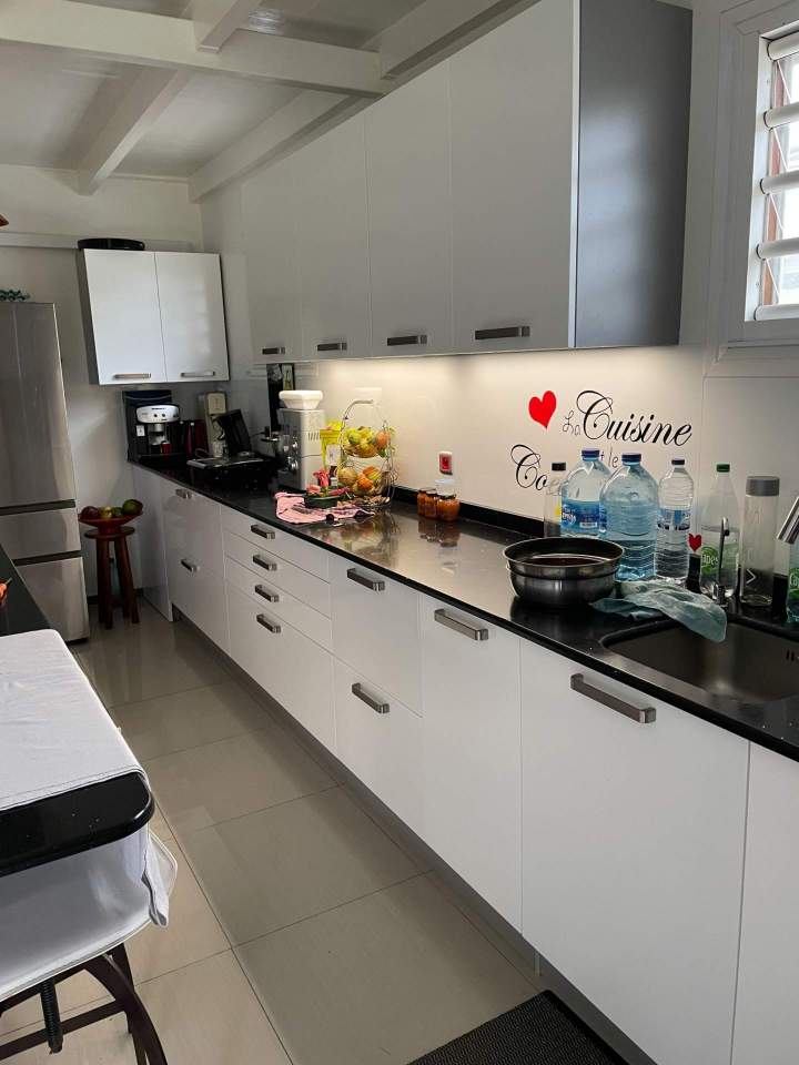 Meuble cuisine sur mesure Guadeloupe